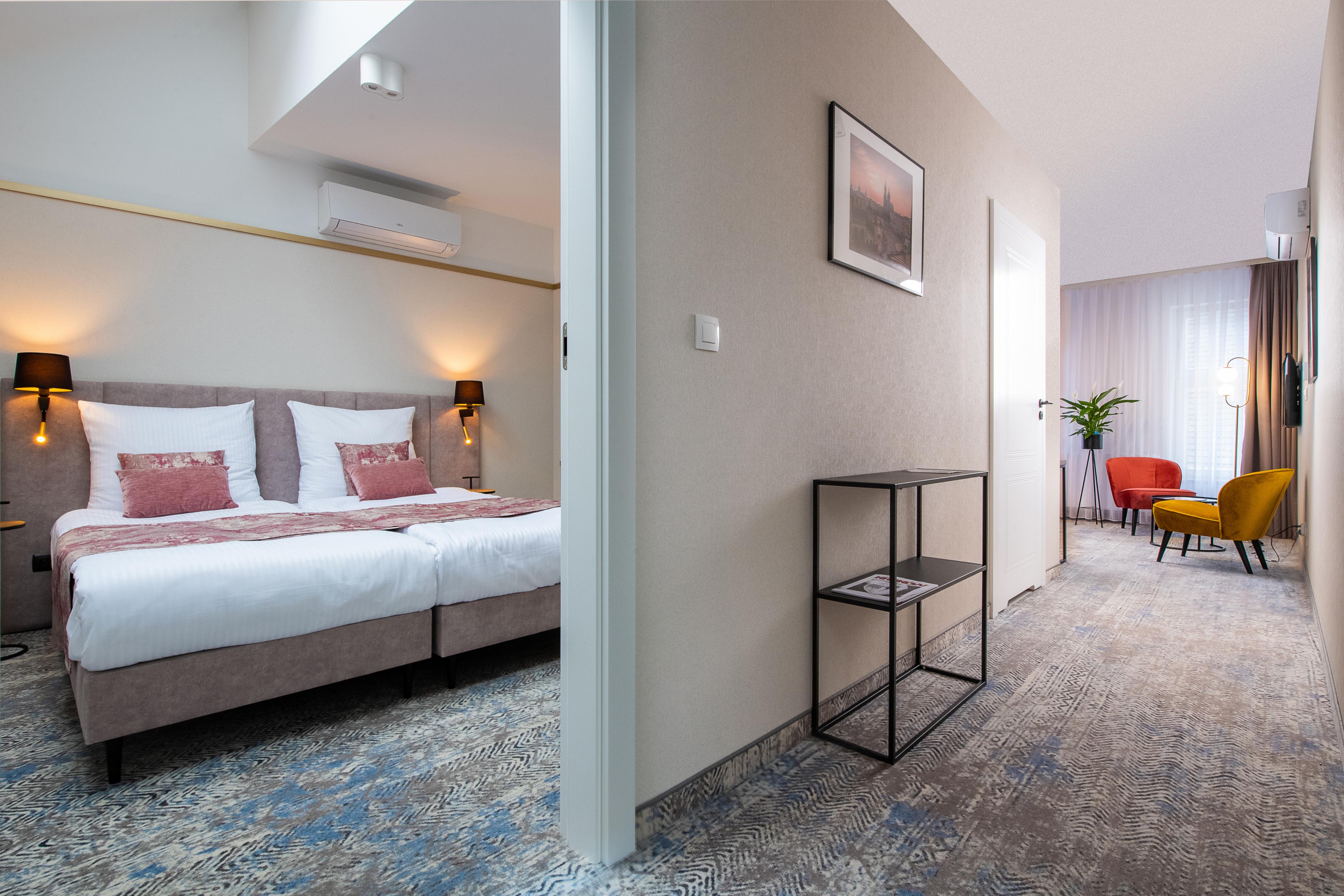Mr67 Mayera Rapaporta Hotell
